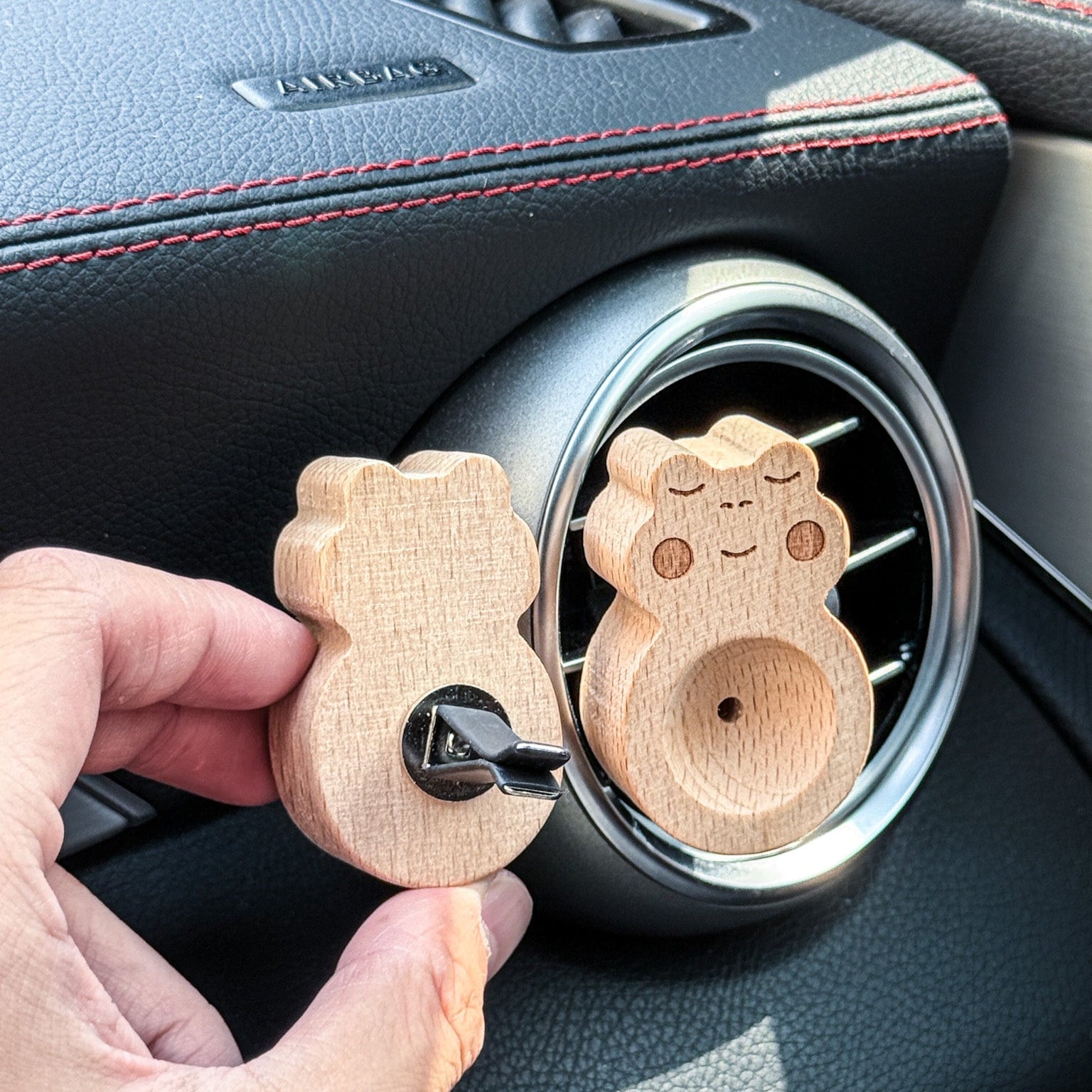 Frog Wooden Essential Oil Diffuser & Incense Holder – FSC Wood, No Power Needed | Plantish.