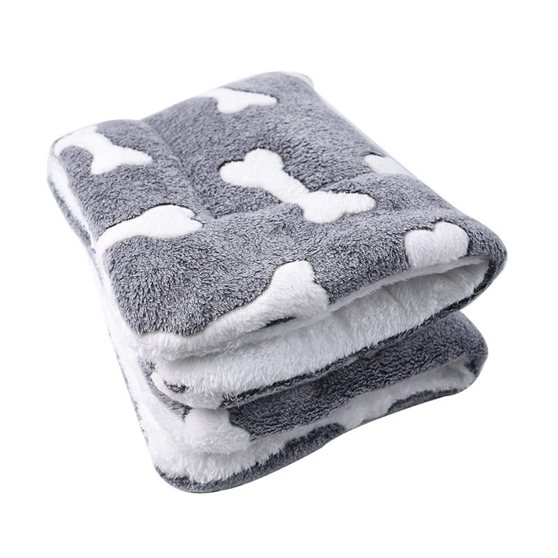 Fluffy Pet Blanket & Mat – Thickened Flannel for Dogs & Cats | Sizes S–3XL