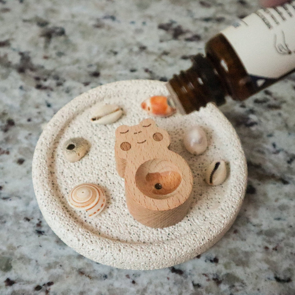 Frog Wooden Essential Oil Diffuser & Incense Holder – FSC Wood, No Power Needed | Plantish.